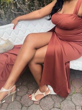 Elegant Rust Satin One-Shoulder Maxi Dress with Thigh Slit